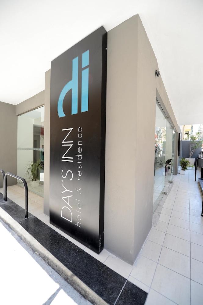 Day'S Inn Hotel And Residence Sliema Exterior foto